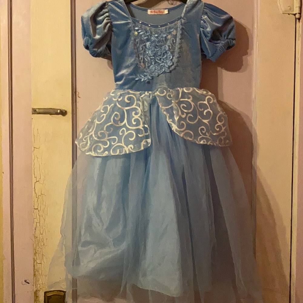 Princess Halloween costume party dress up